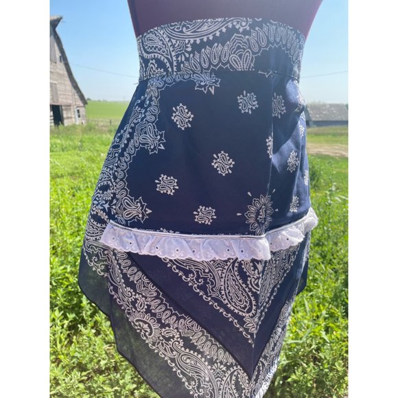 Vintage Blue Bandanna Half Apron Western Farmhouse - Picture 11 of 16